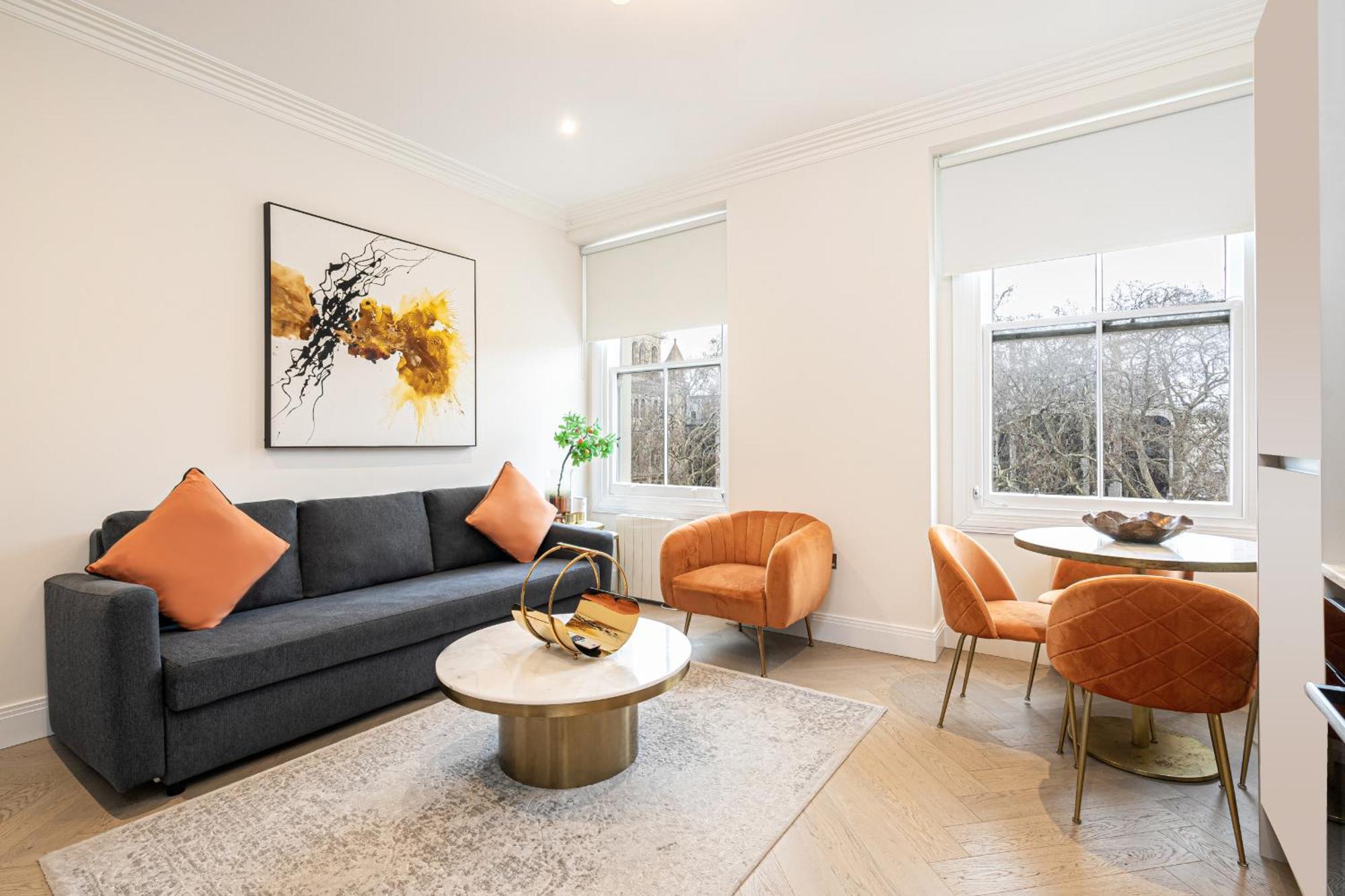 Modern Apartments Near Harrods And The Science Museum Лондон Номер фото
